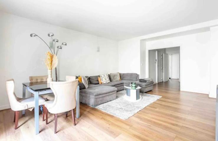 Majestic Luxueux 2 Big Bedroom Eiffel-tower * Parijs